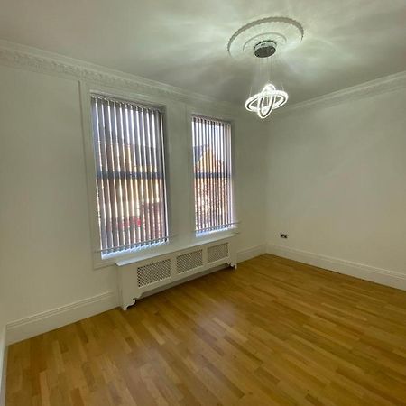Luxury Apartment Apt4 Wolverhampton Esterno foto