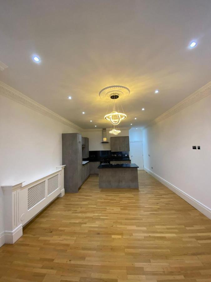 Luxury Apartment Apt4 Wolverhampton Esterno foto