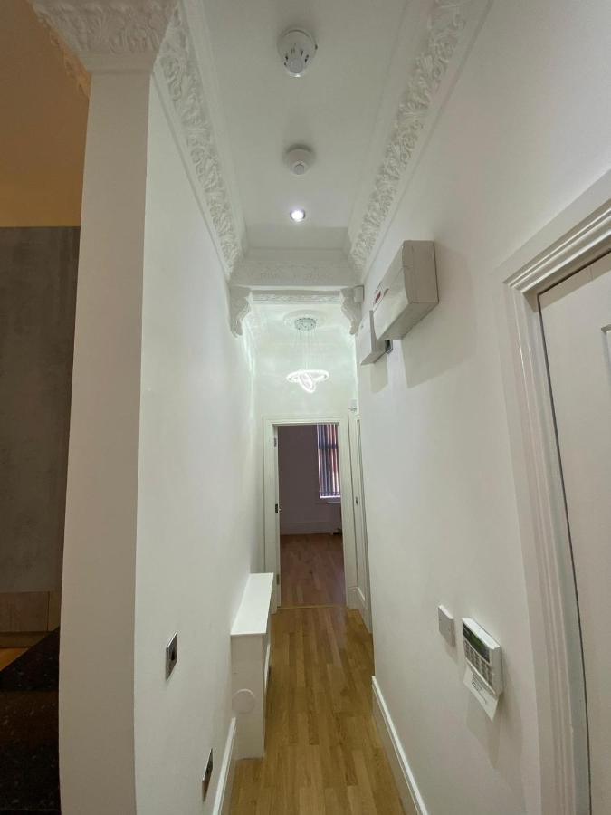 Luxury Apartment Apt4 Wolverhampton Esterno foto