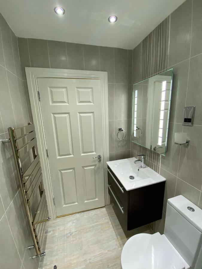 Luxury Apartment Apt4 Wolverhampton Esterno foto